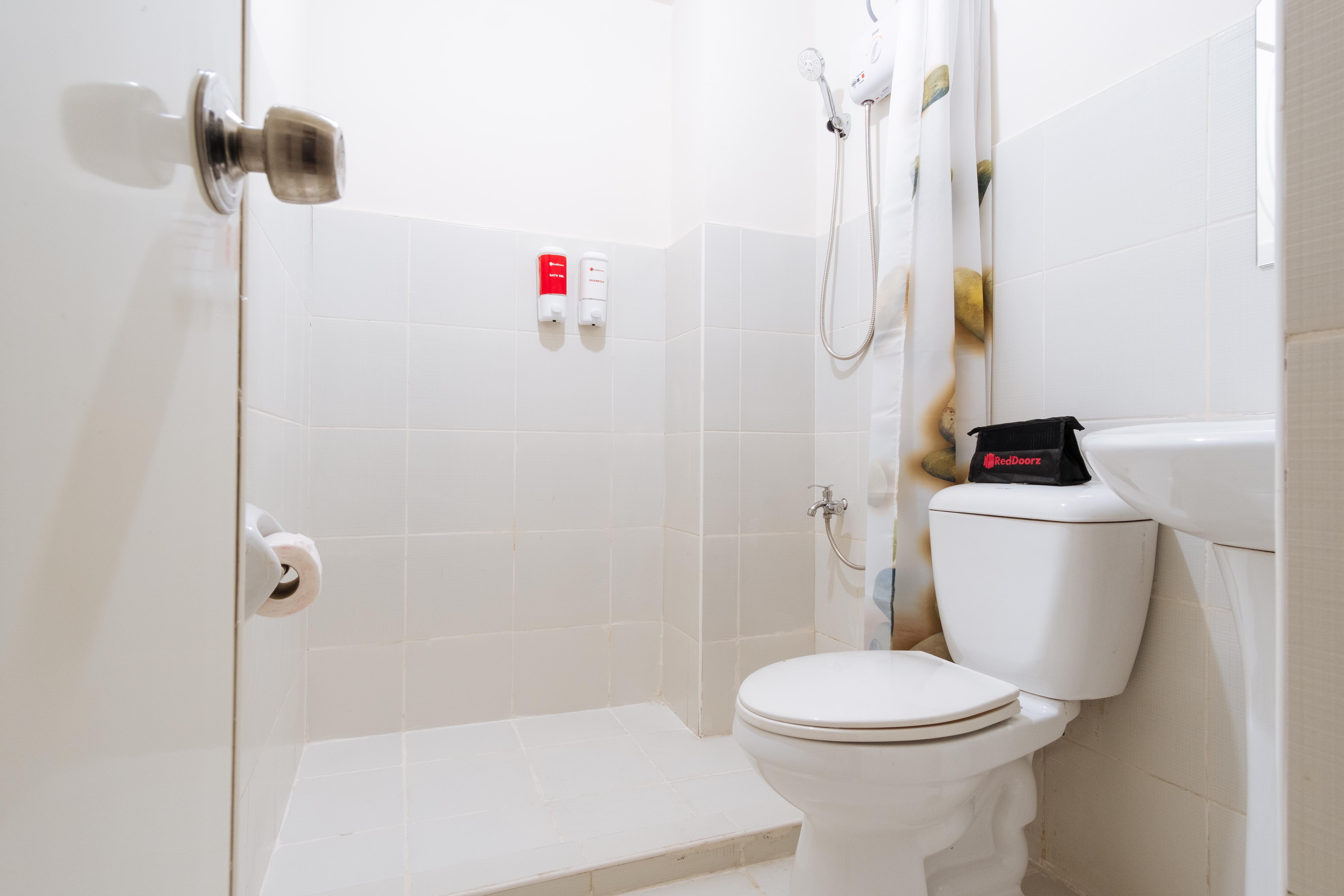 Reddoorz At Kassel Residences Paranaque Paranaque City Extérieur photo